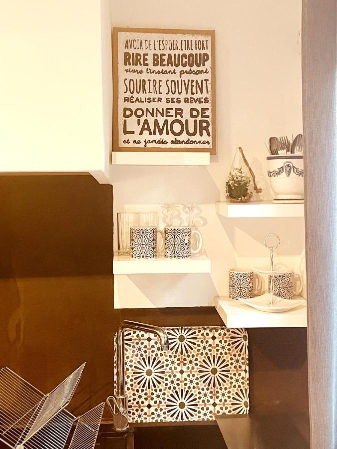 Superbe Appartement Boheme Dans Les Vignes Nimes Bagian luar foto