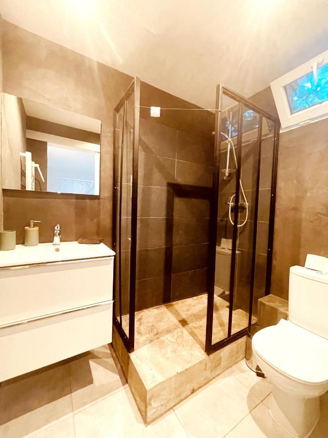 Superbe Appartement Boheme Dans Les Vignes Nimes Bagian luar foto